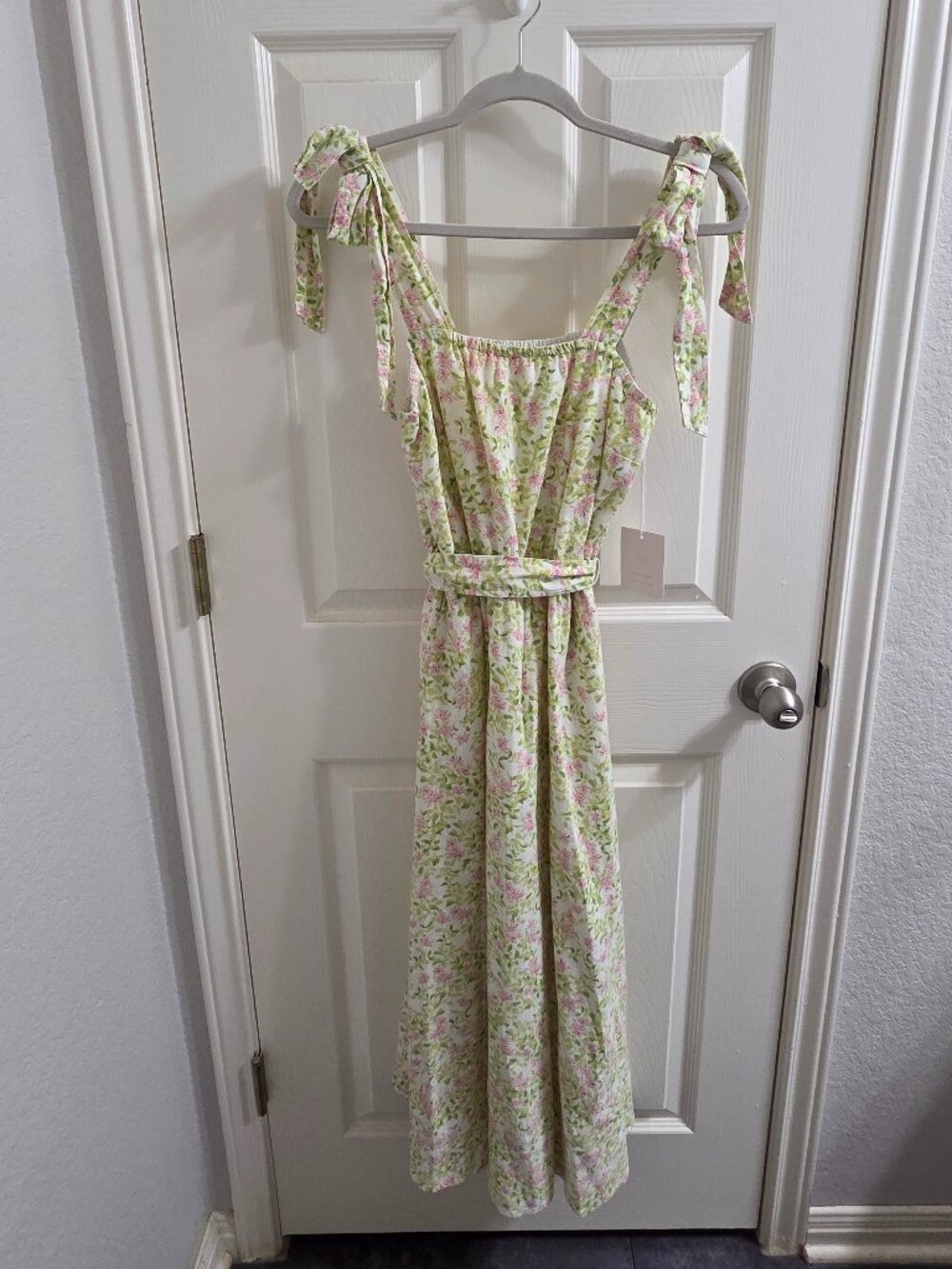 NWT Lauren Conrad LC Floral Tie-Shoulder Midi Dress Size Small